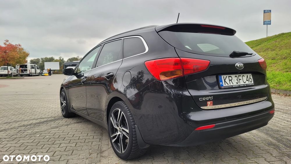 Kia Ceed 1.6 GDI L DCT - 8