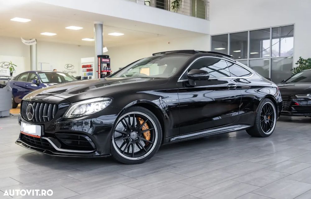 Mercedes-Benz C 63 AMG - 1