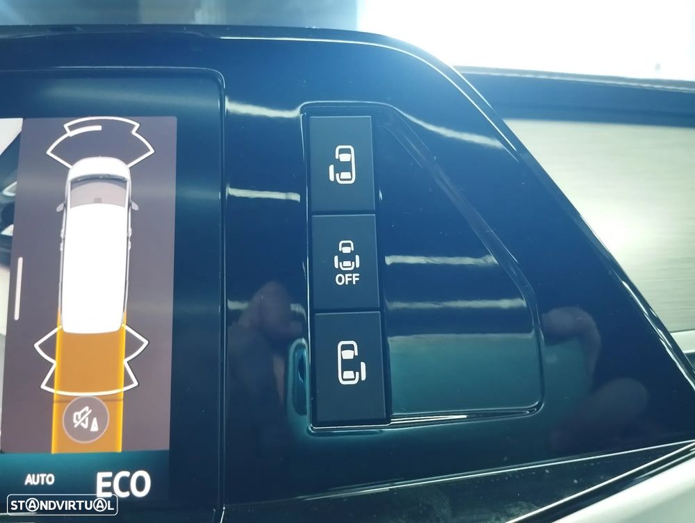 Volkswagen Multivan 1.5 TSI e-Hybrid Life DSG — fotografia 34