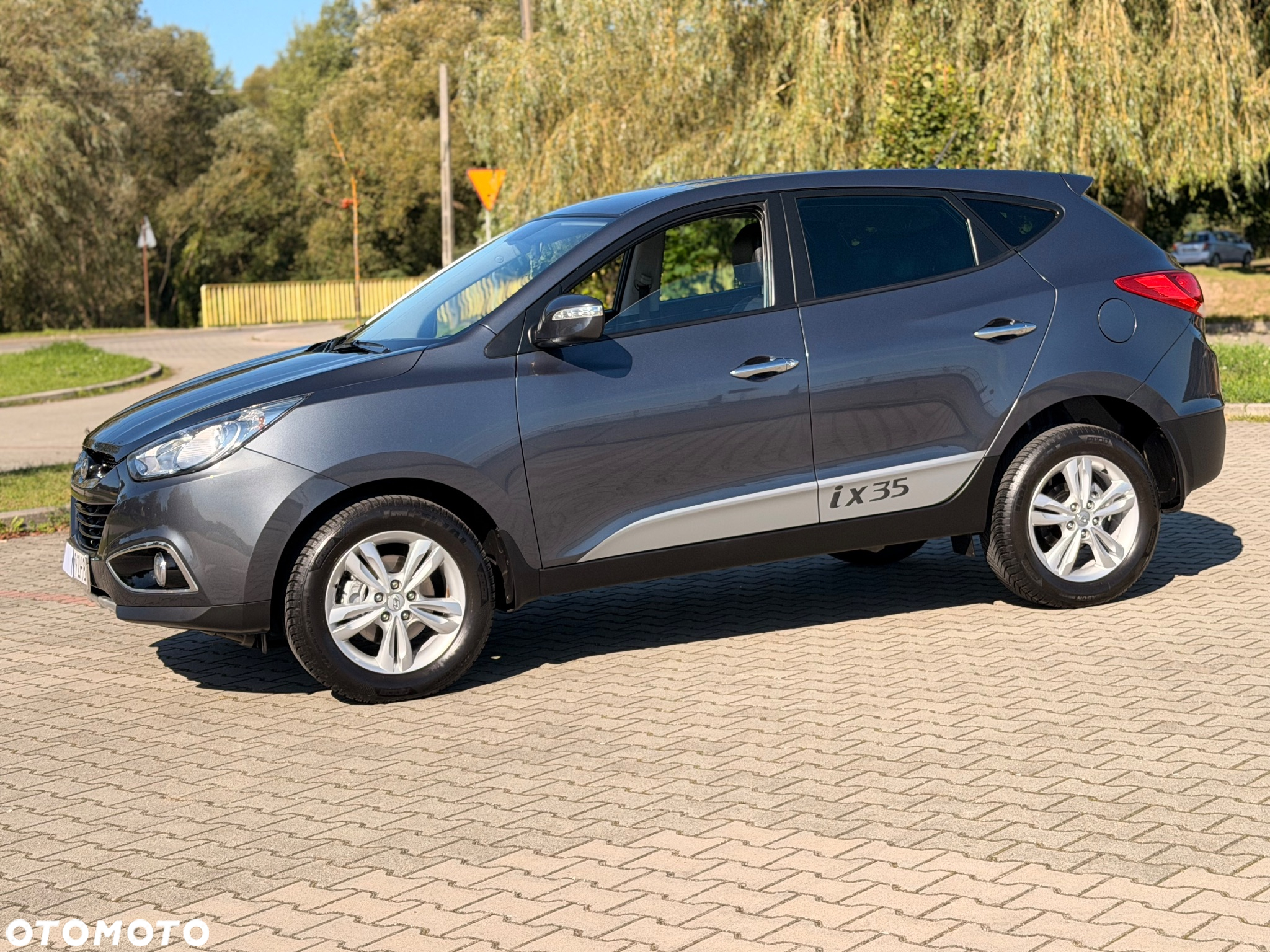 Hyundai ix35 2.0 CRDi Premium 2WD - 10
