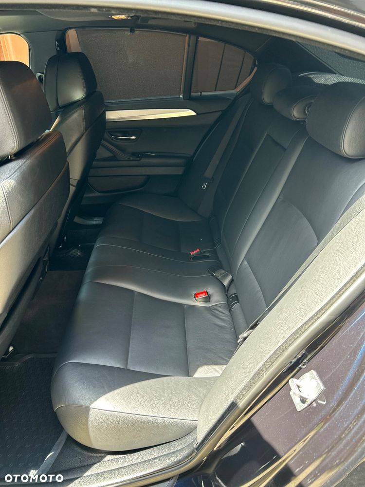 BMW Seria 5 530d - 24
