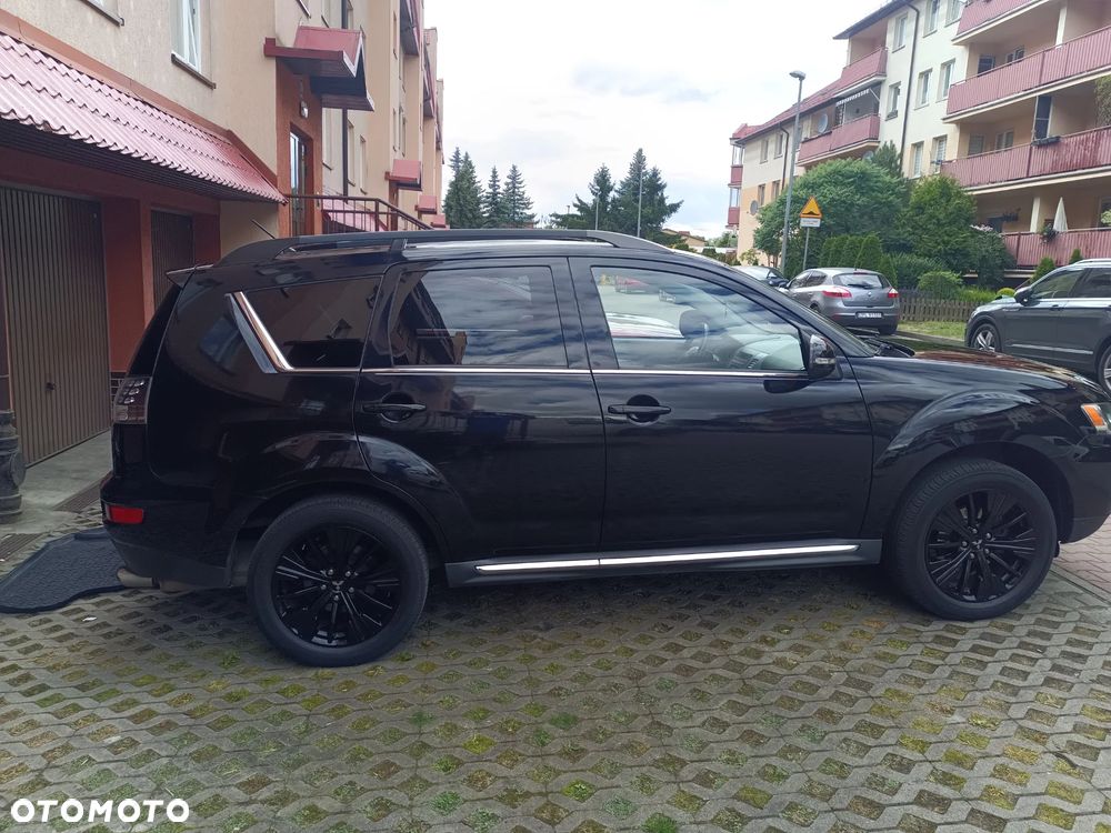 Mitsubishi Outlander 2.0 Invite 2WD EU5 - 13