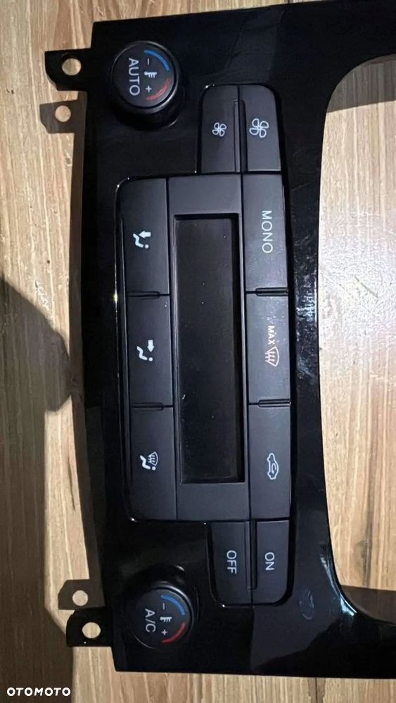 ramka radia z panelem klimatyzacji ford s-max mk1 - 3