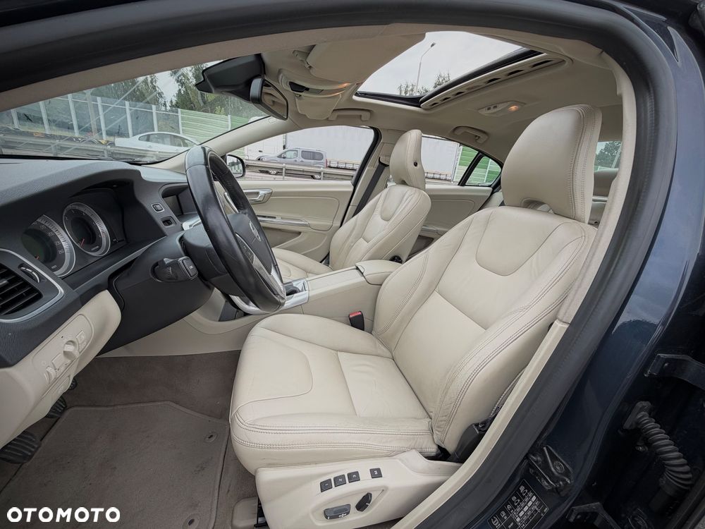 Volvo S60 D4 Summum - 6