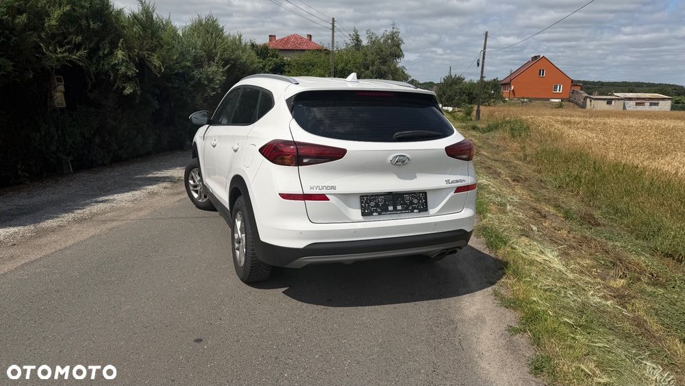 Hyundai Tucson - 2