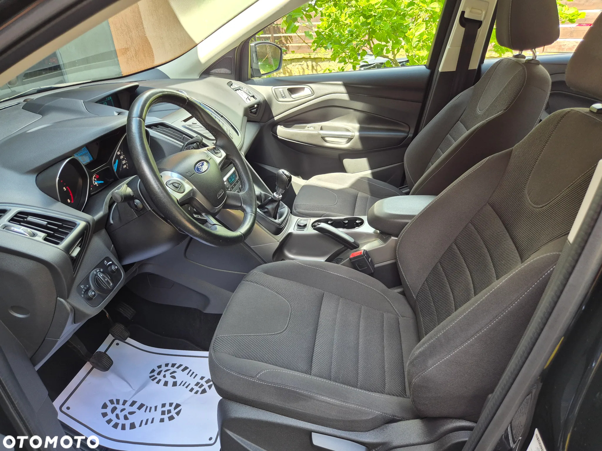 Ford Kuga - 6