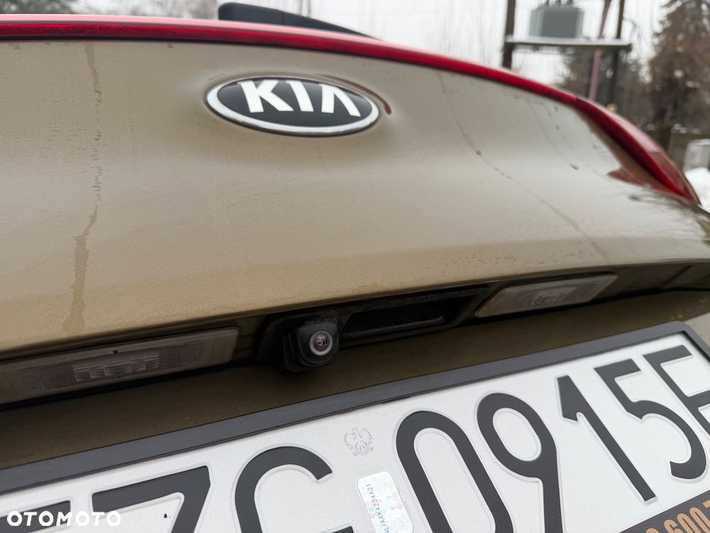 Kia Sportage 2,0 CRDI 2WD ISG Spirit - 9