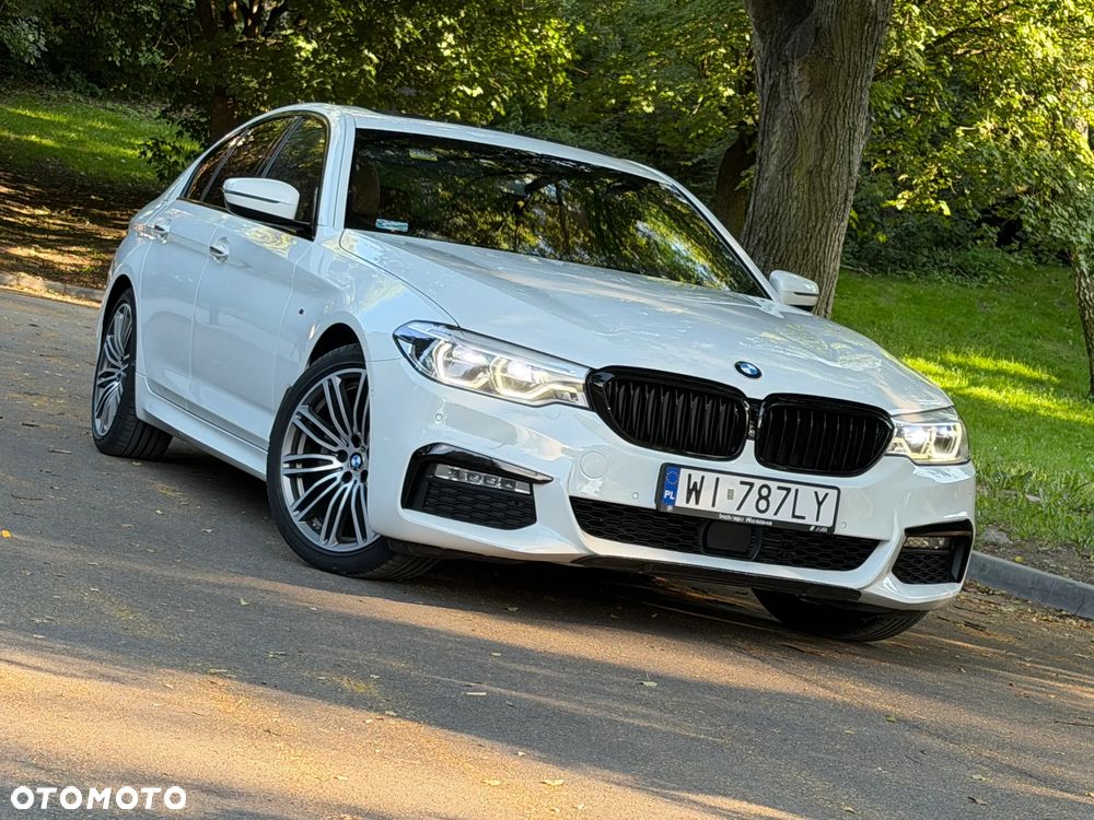 BMW Seria 5 520d M Sport - 1