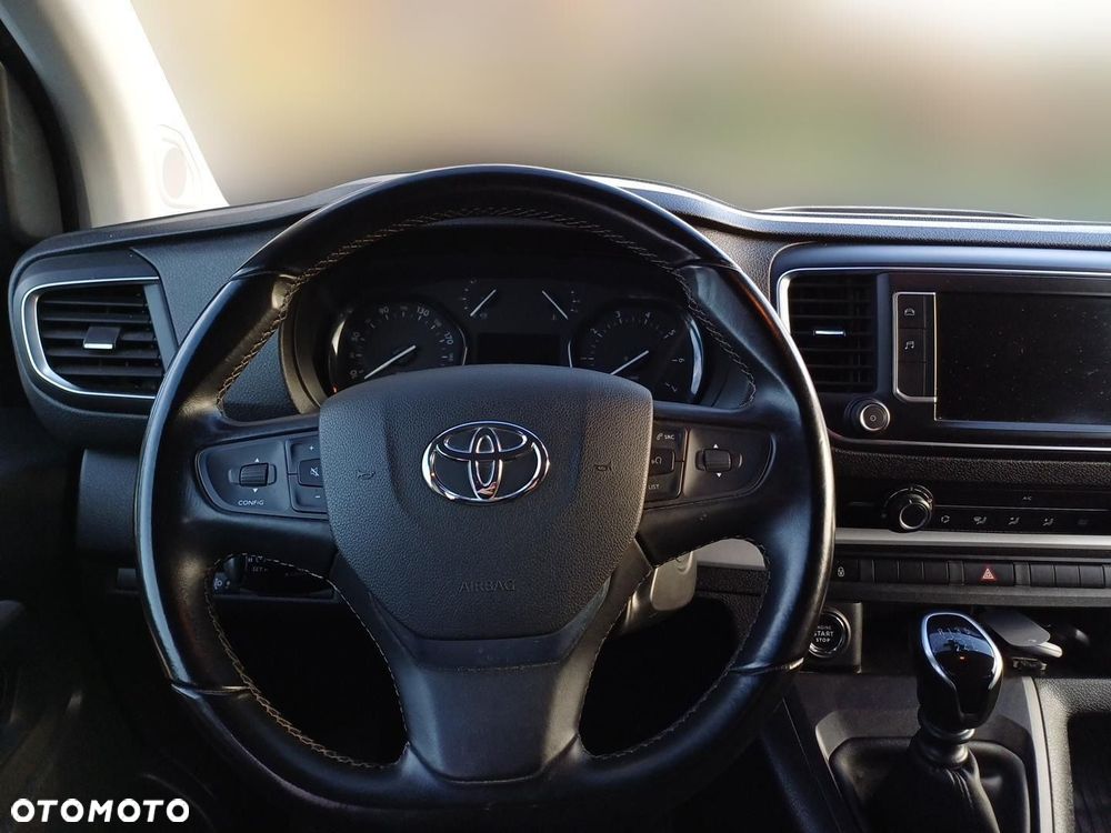 Toyota Proace Verso 2.0 D4-D Long Business - 16