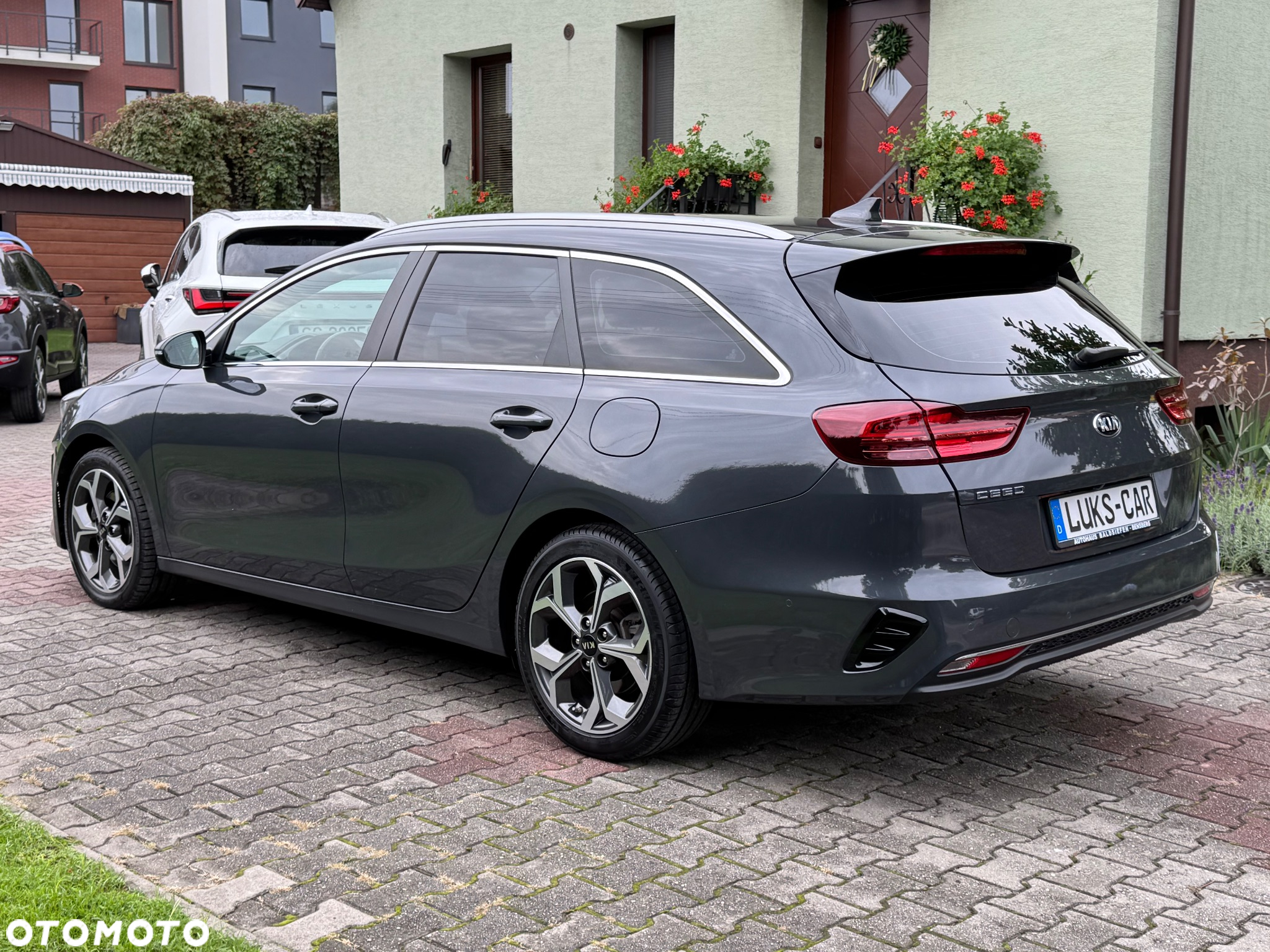 Kia Ceed SW 1.4 T-GDI OPF Platinum Edition - 38