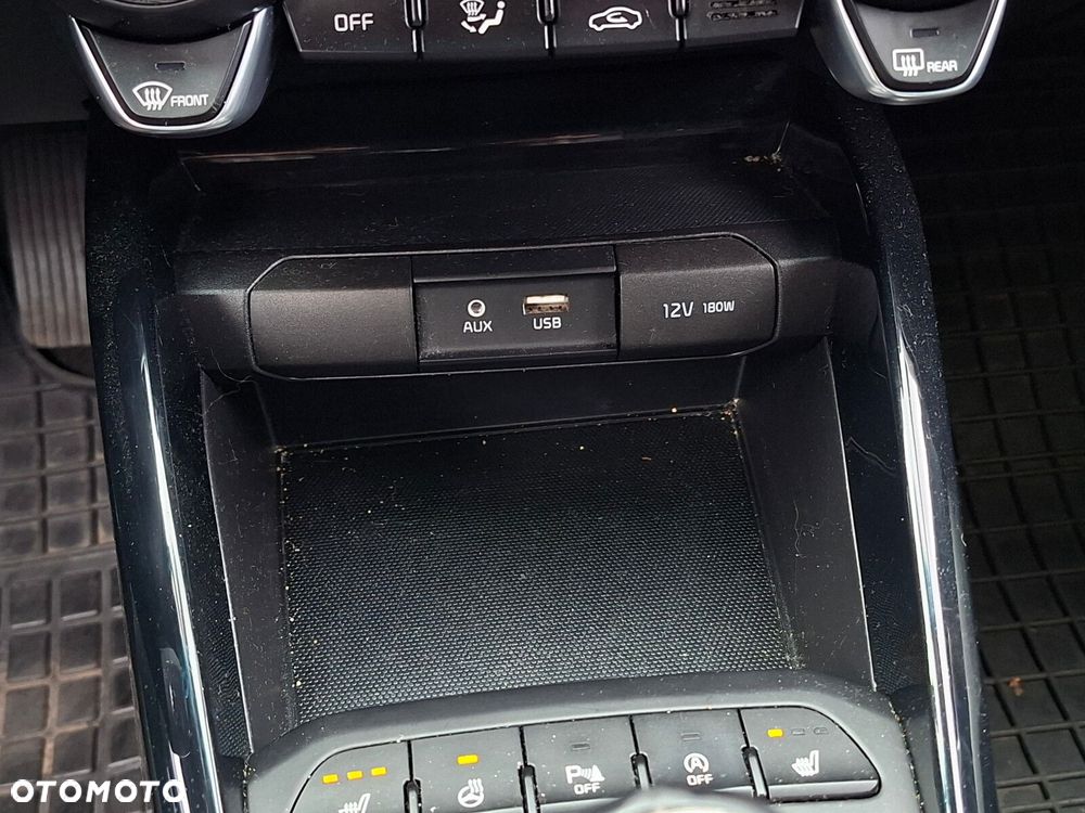 Kia Stonic 1.4 L - 30