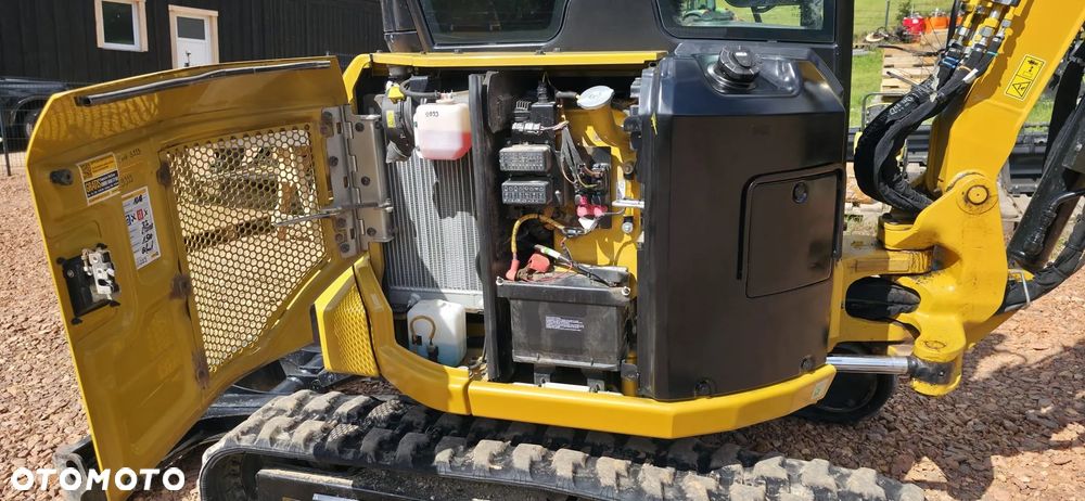 Caterpillar 302,7 CR    / 302. 303, 301.8 , 304 , 305 - 6