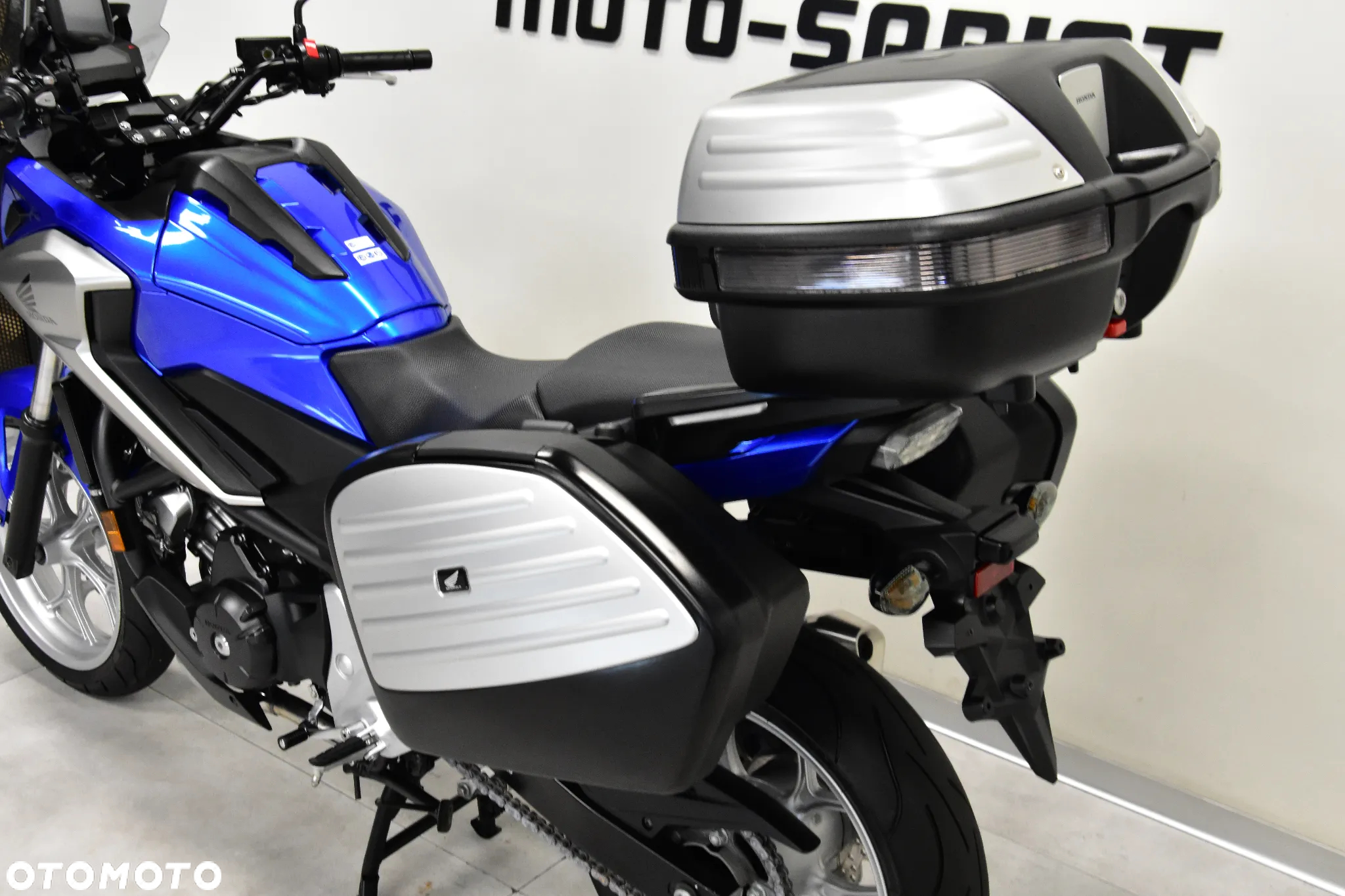 Honda NC - 18