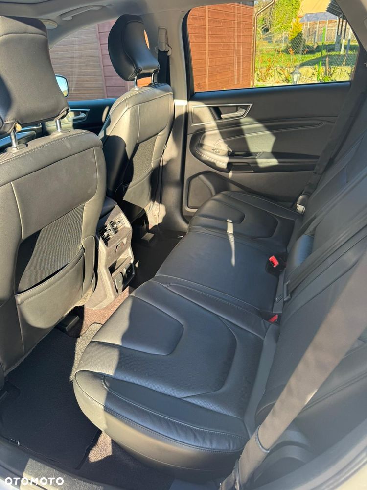 Ford Edge 2.0 TDCi Twin-Turbo 4WD Titanium - 9