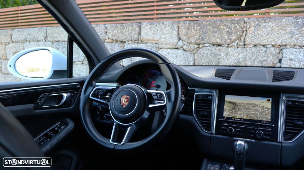 Porsche Macan S - 18