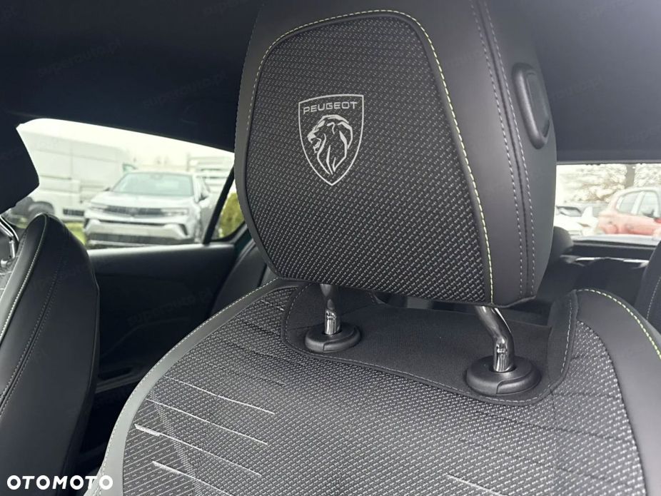 Peugeot 308 1.2 mHEV GT S&S e-DCS6 - 7