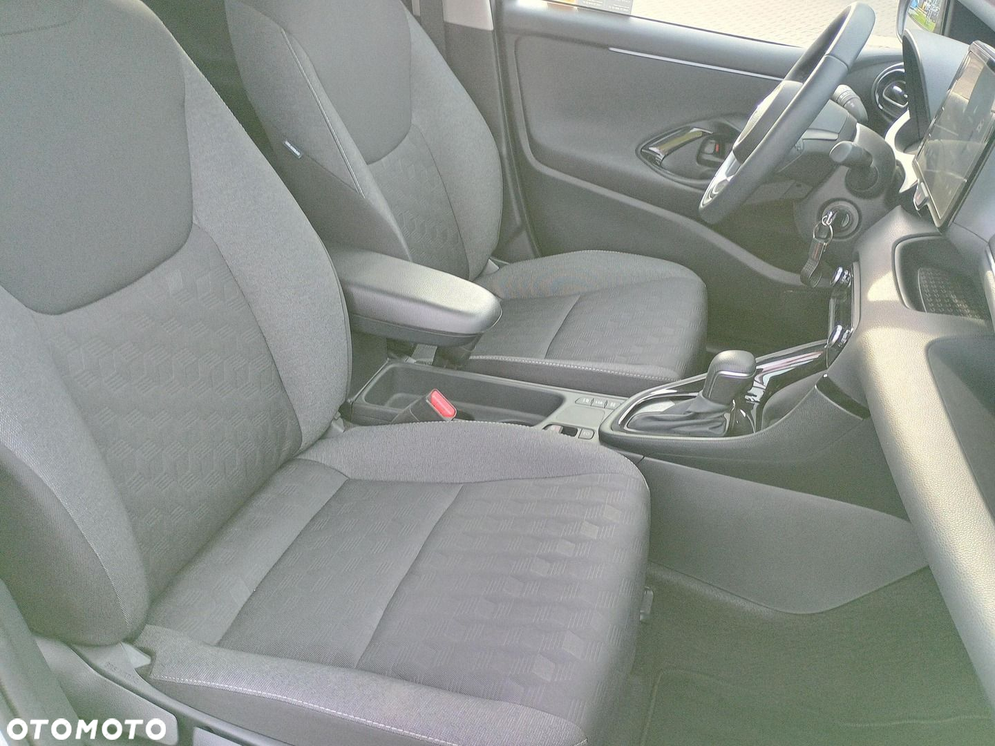 Toyota Yaris Hybrid 1.5 Style - 12