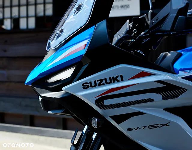 Suzuki GX - 4
