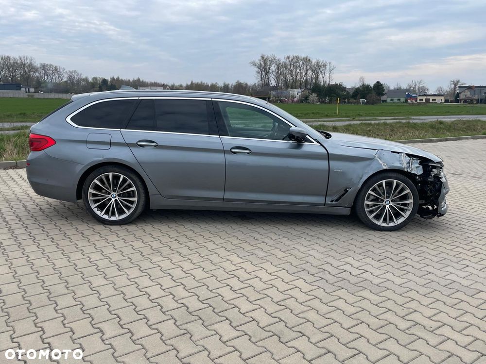 BMW Seria 5 520d xDrive Luxury Line - 4