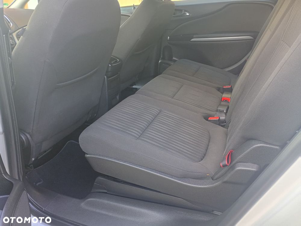 Opel Zafira Tourer 1.4 Turbo Active - 19