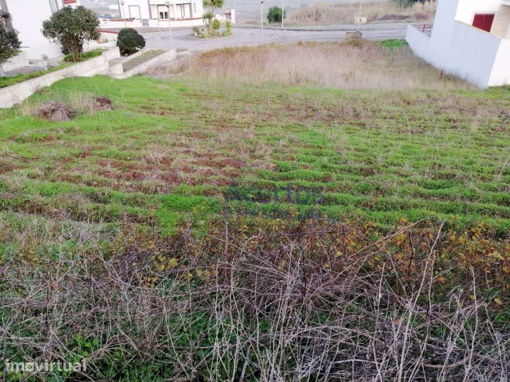 LOTE MORADIA UNIFAMILIAR | LOURINHÃ - Grande imagem: 2/4