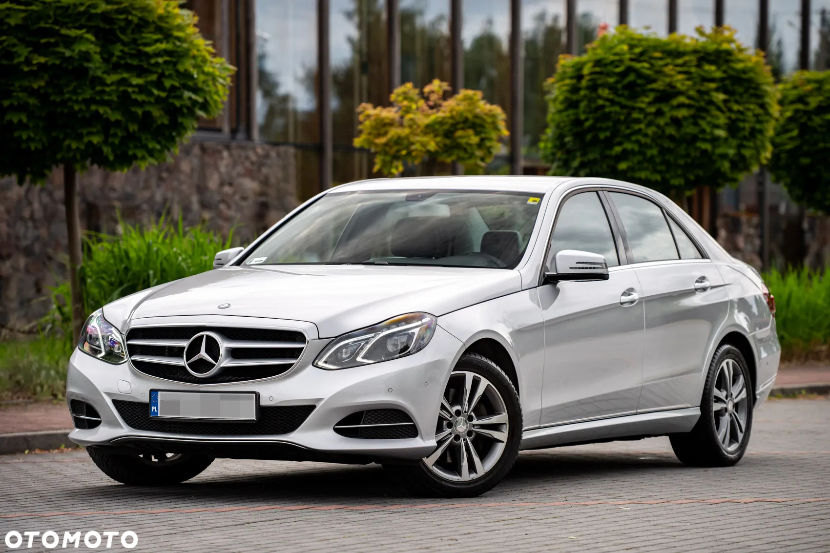 Mercedes-Benz Klasa E 220 BlueTEC 4-Matic Avantgarde - 2