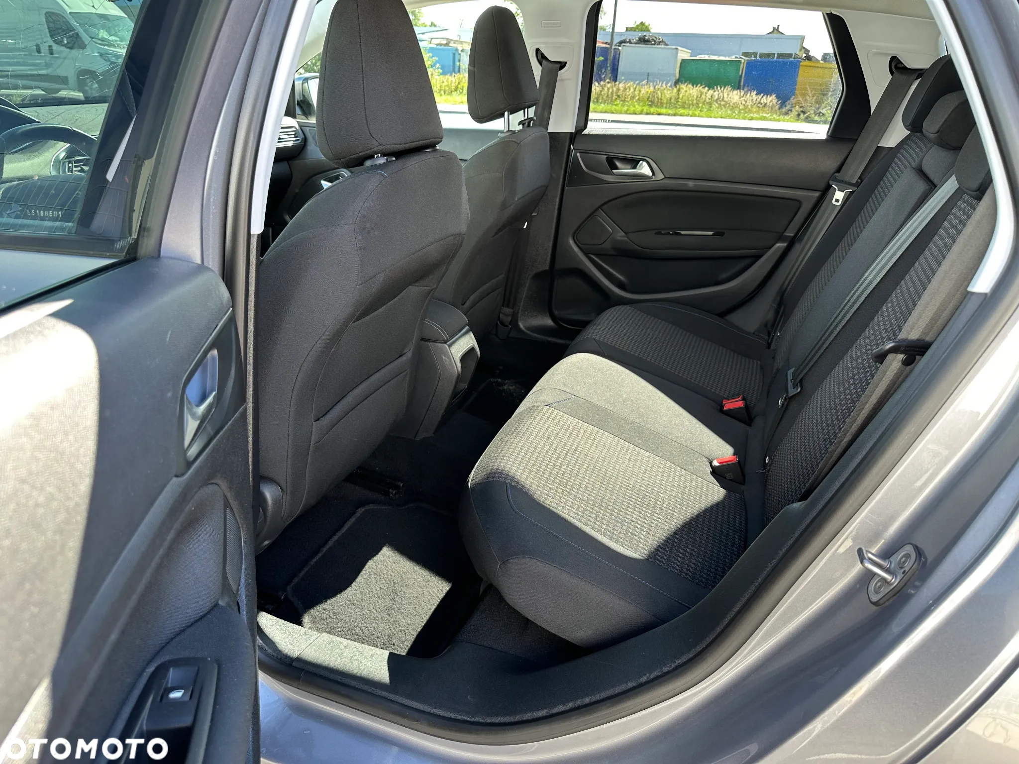 Peugeot 308 SW PureTech 110 Stop & Start Style - 16