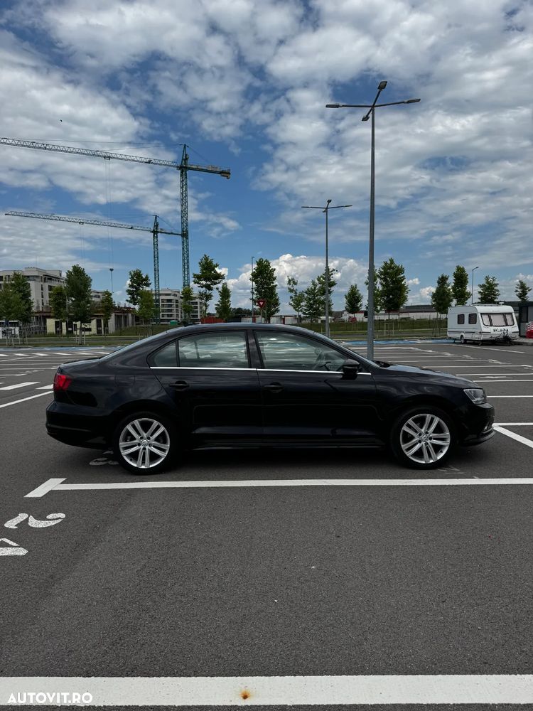 Volkswagen Jetta 1.4 TSI Comfortline - 10