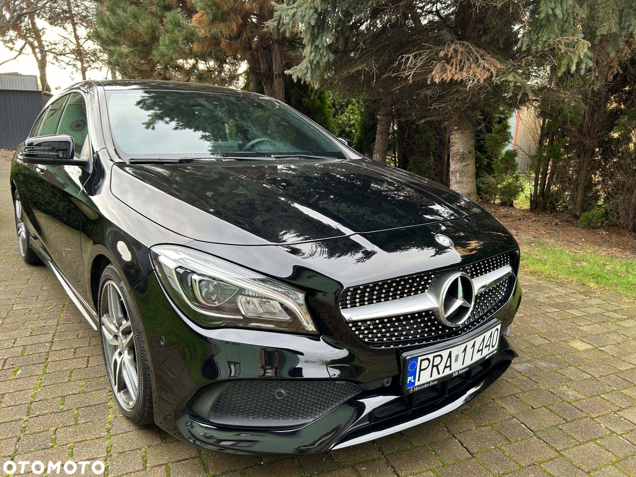 Mercedes-Benz CLA Shooting Brake 200 7G-DCT AMG Line - 1