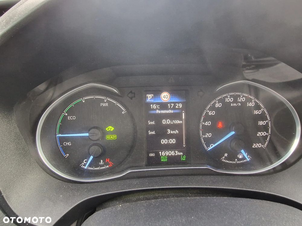 Toyota YARIS - 23