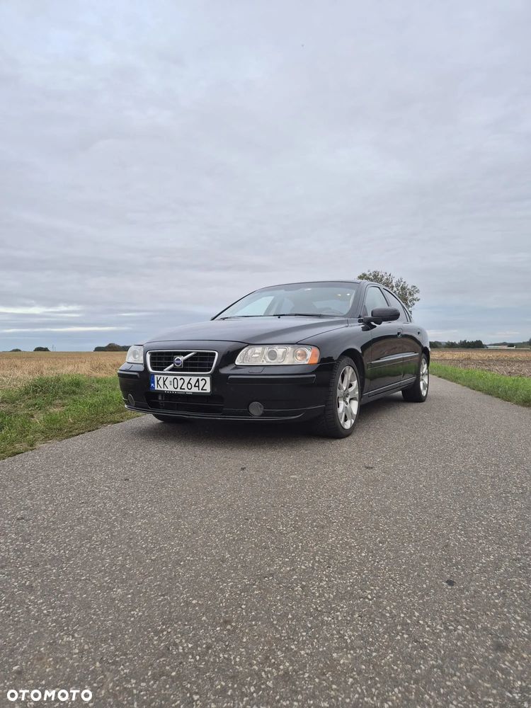 Volvo S60 2.4D5 Rubin - 1