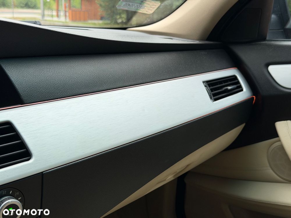 BMW Seria 5 530d Sport-Aut Edition Exclusive - 23