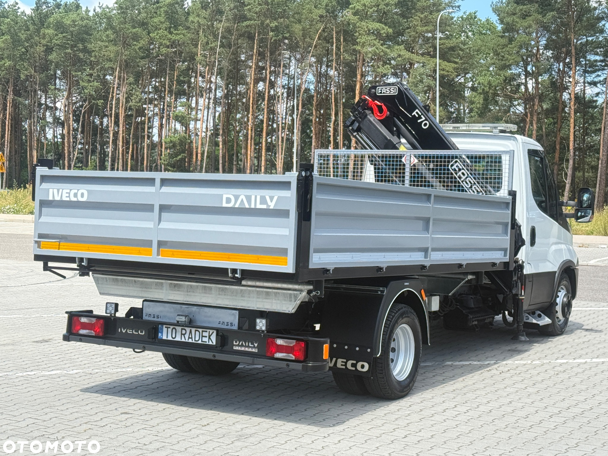 Iveco DAILY 72-180 3.0 HPI 180KM * HDS FASSI F70 * 3200 Udźwig * Wywrotka 3 Stronna * ŚWIETNY STAN! - 9