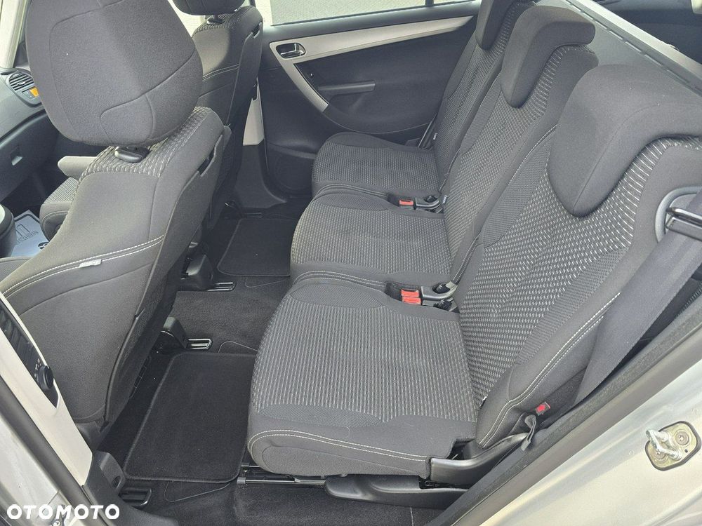 Citroën C4 Grand Picasso - 15
