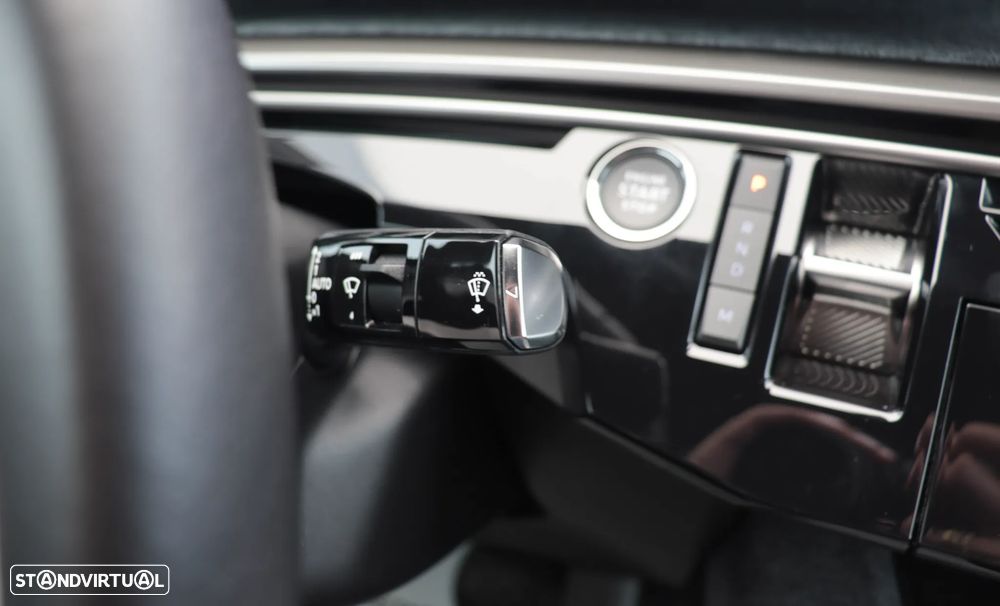 Peugeot 3008 1.2 Hybrid Allure e-DCS6 - 32