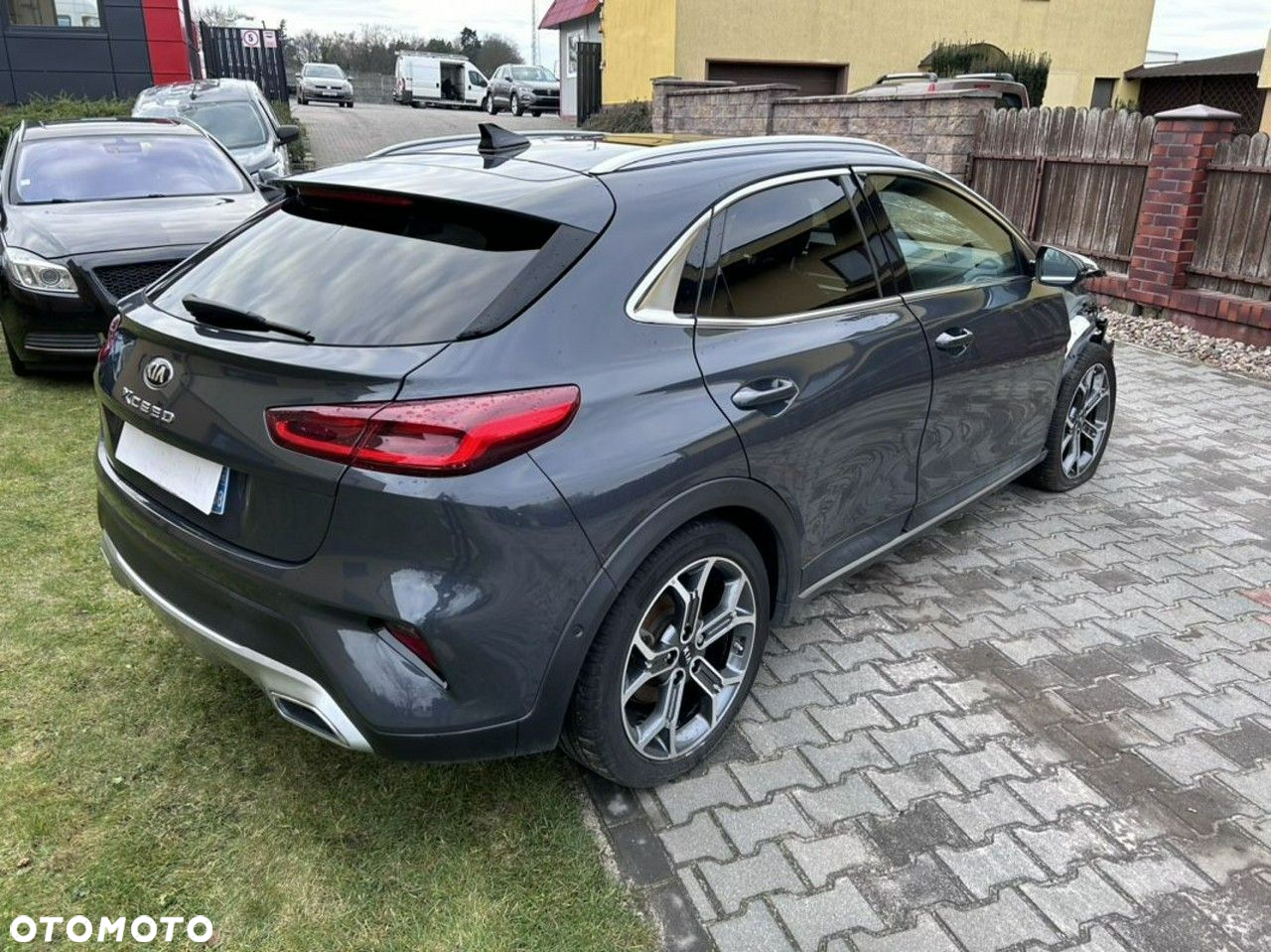 Kia XCeed - 3
