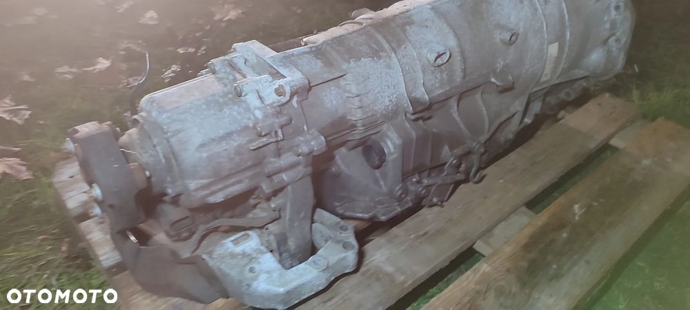 skrzynia biegów 6hp-28x 4.4i Xdrive BMW f01 x6 BMW f02 BMW 750 części - 2
