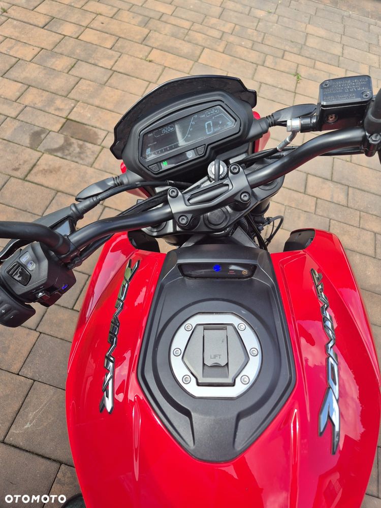 Bajaj Dominar 400 - 6