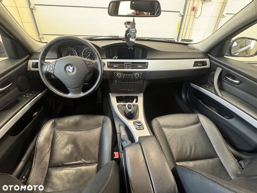BMW Seria 3 - 8