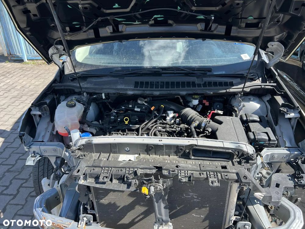 Ford Edge - 9