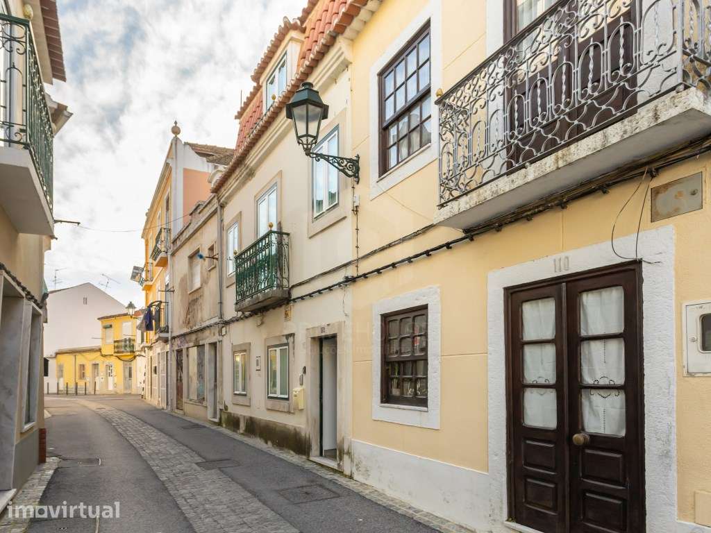 Predio no centro historico do seixal - Grande imagem: 4/45
