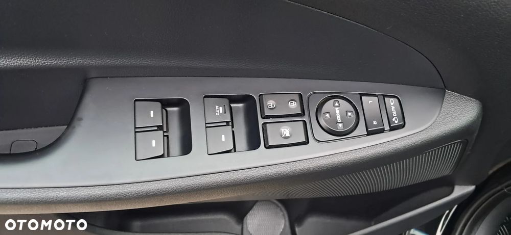 Hyundai Tucson 1.6 T-GDI Comfort 2WD - 23