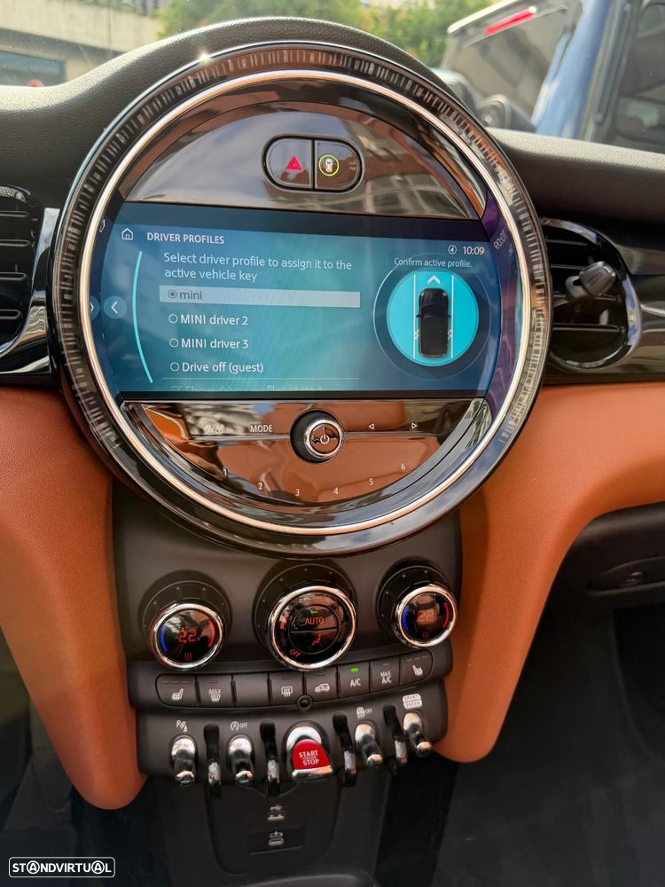 MINI Cabrio Cooper Classic Auto - 9