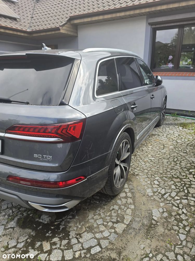 Audi Q7 - 6