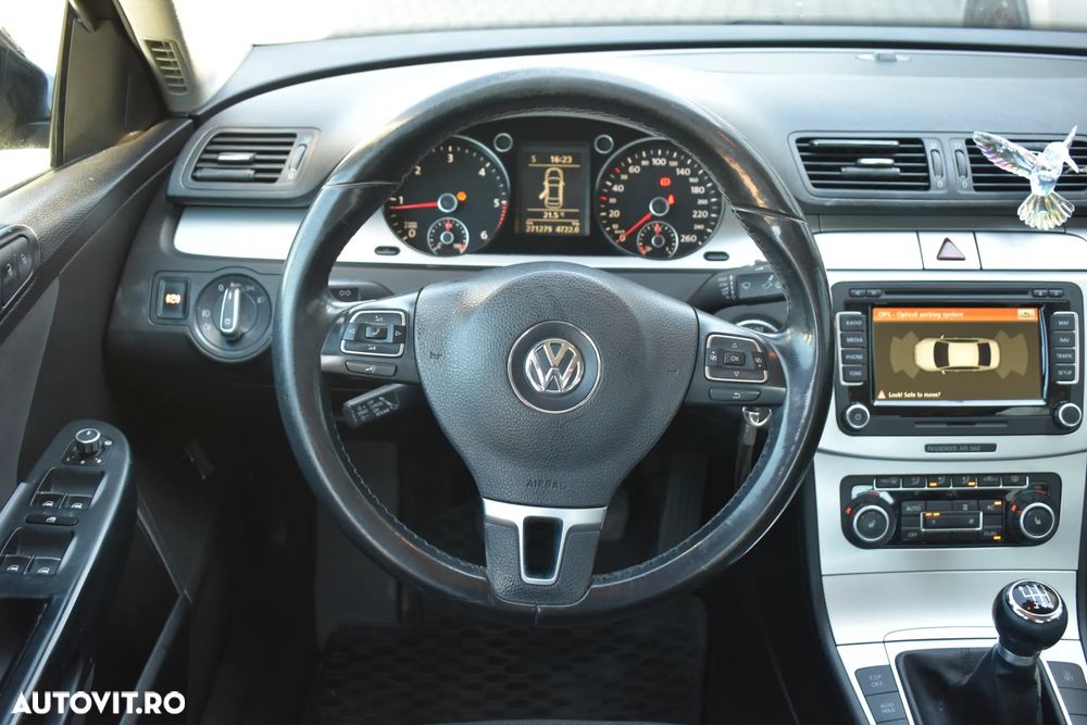 Volkswagen Passat 2.0 TDI DPF 4Motion Sportline - 12