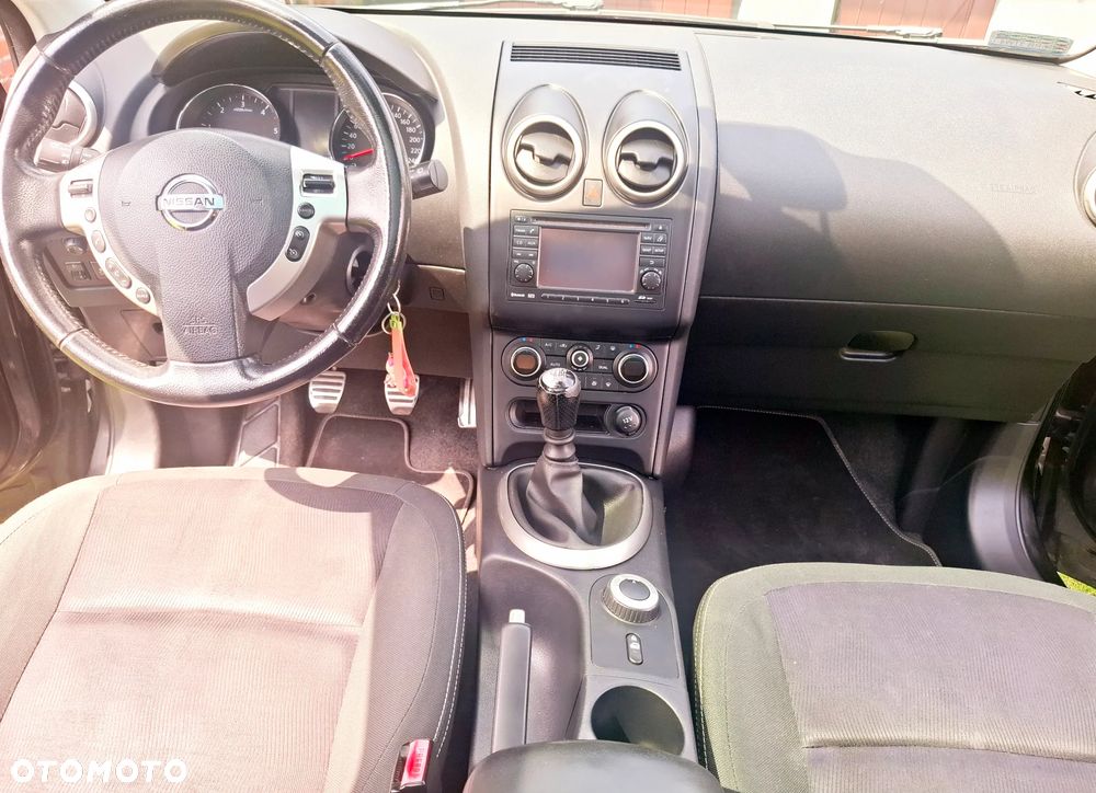 Nissan Qashqai - 13