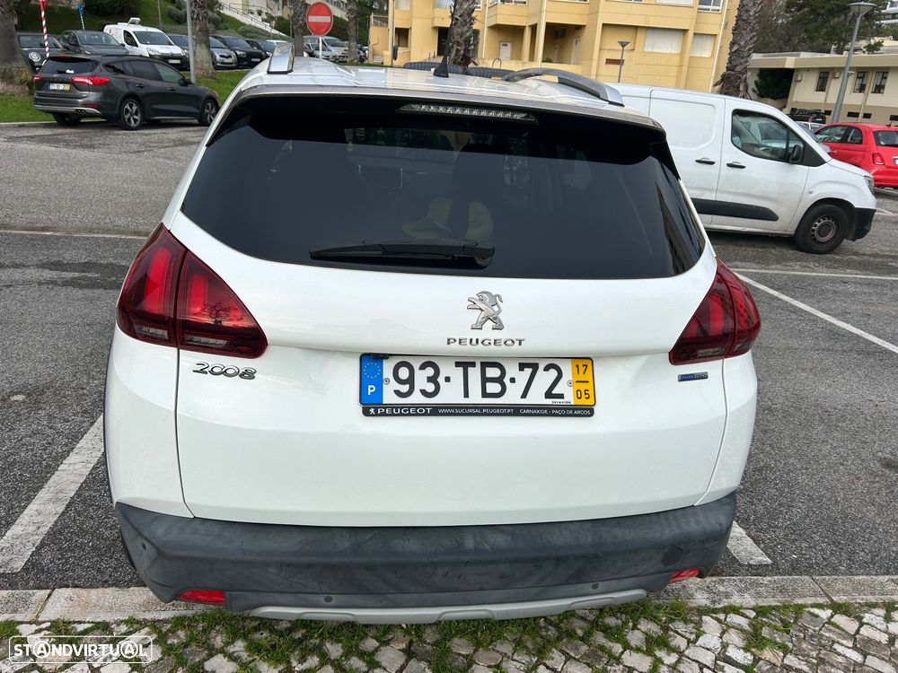 Peugeot 2008 1.2 PureTech Allure - 5