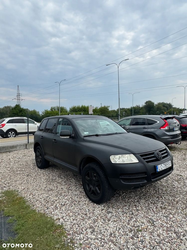 Volkswagen Touareg - 2