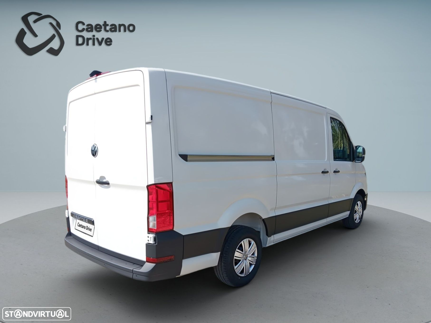 VW Crafter 35 CCb Simp L3 2.0TDI Tras - 6