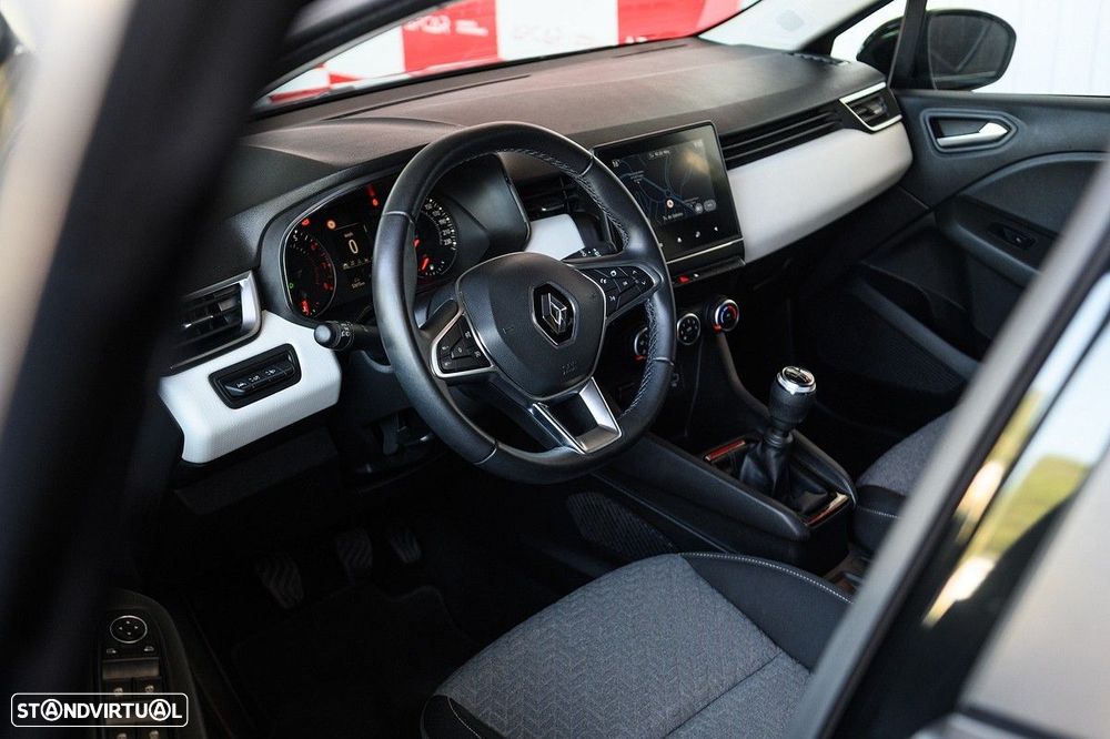 Renault Clio 1.0 TCe Intens - 24